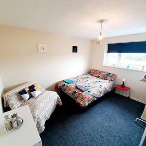 Town Centre 3 Bedroom Rayleigh