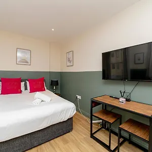 Flash Sale Central Studio Bn38bru03 Apartment Brighton